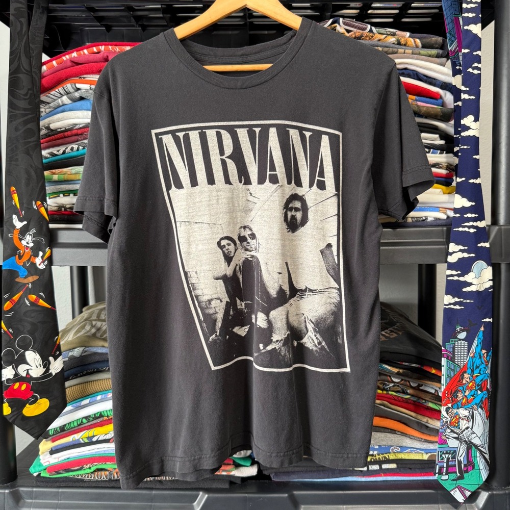 Retro Black Nirvana Band Photo Graphic Tee Large / Medium Light Distressing